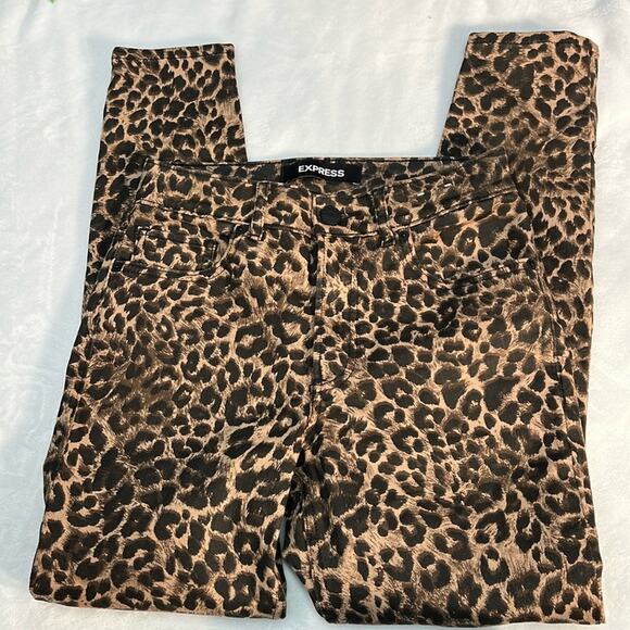 EXPRESS Ankle Legging High Rise Stretch Jeans Leopard Print in Size 0. NWOT. - Picture 1 of 5
